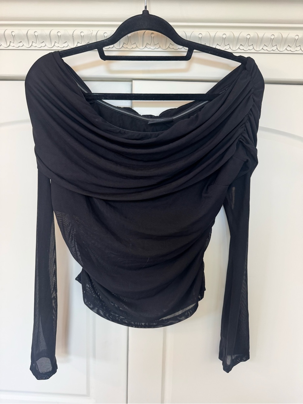 Vici Black Draped Off-Shoulder Long Sleeve Top